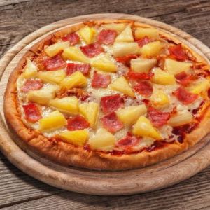 chris-locke-hawaiian-pie