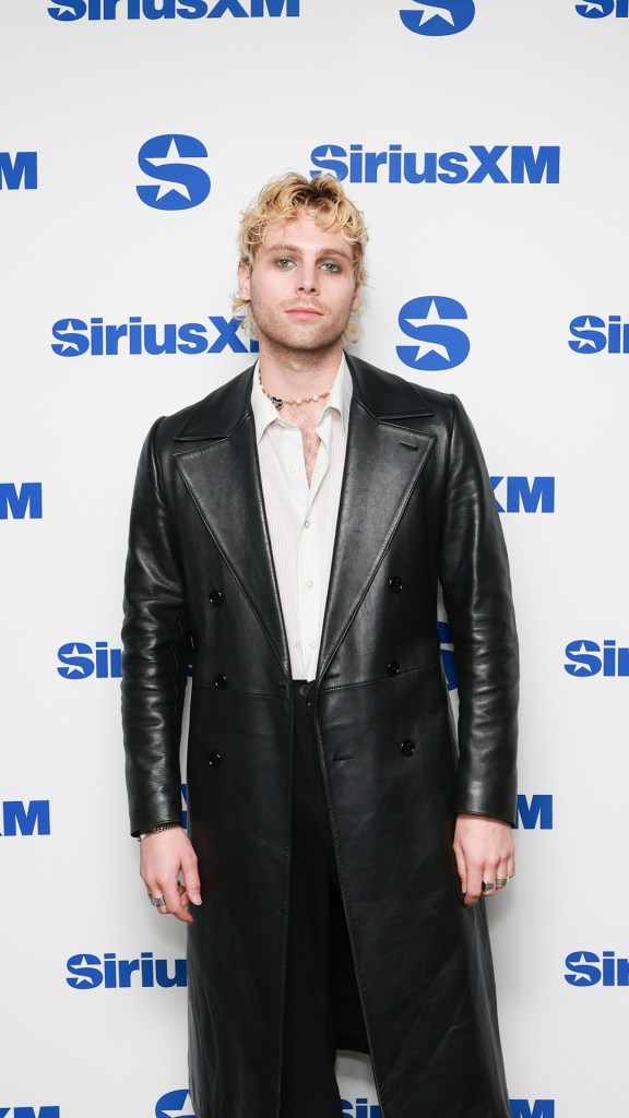 Luke Hemmings at the SiriusXM Studios in New York City - SiriusXM Step and Repeat - March 2024