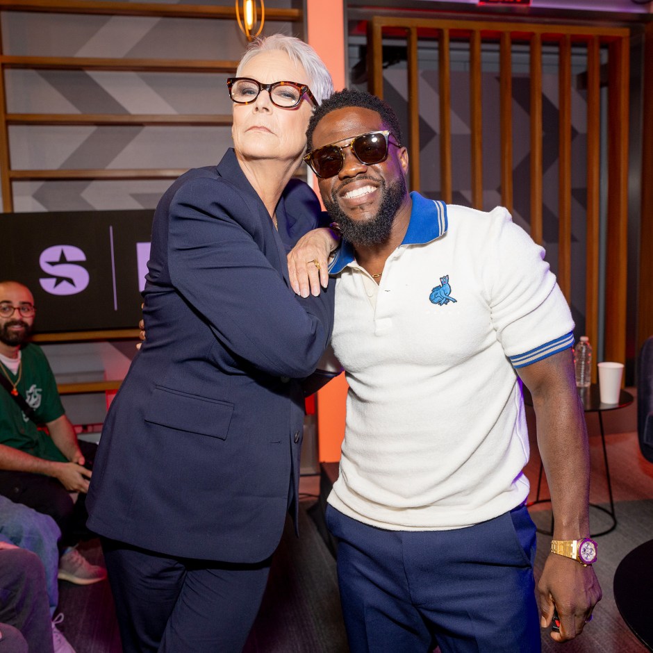 LOS ANGELES, CALIFORNIA - AUGUST 06: (L-R) Jamie Lee Curtis and Kevin Hart attend a live taping of SiriusXM's 'Gold Minds with Kevin Hart' at SiriusXM Studios on August 06, 2024 in Los Angeles, California. (Photo by Emma McIntyre/Getty Images for SiriusXM)