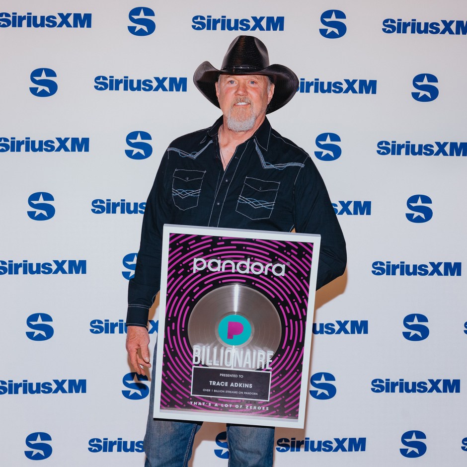 Trace Adkins achieves Billionaire status at Pandora